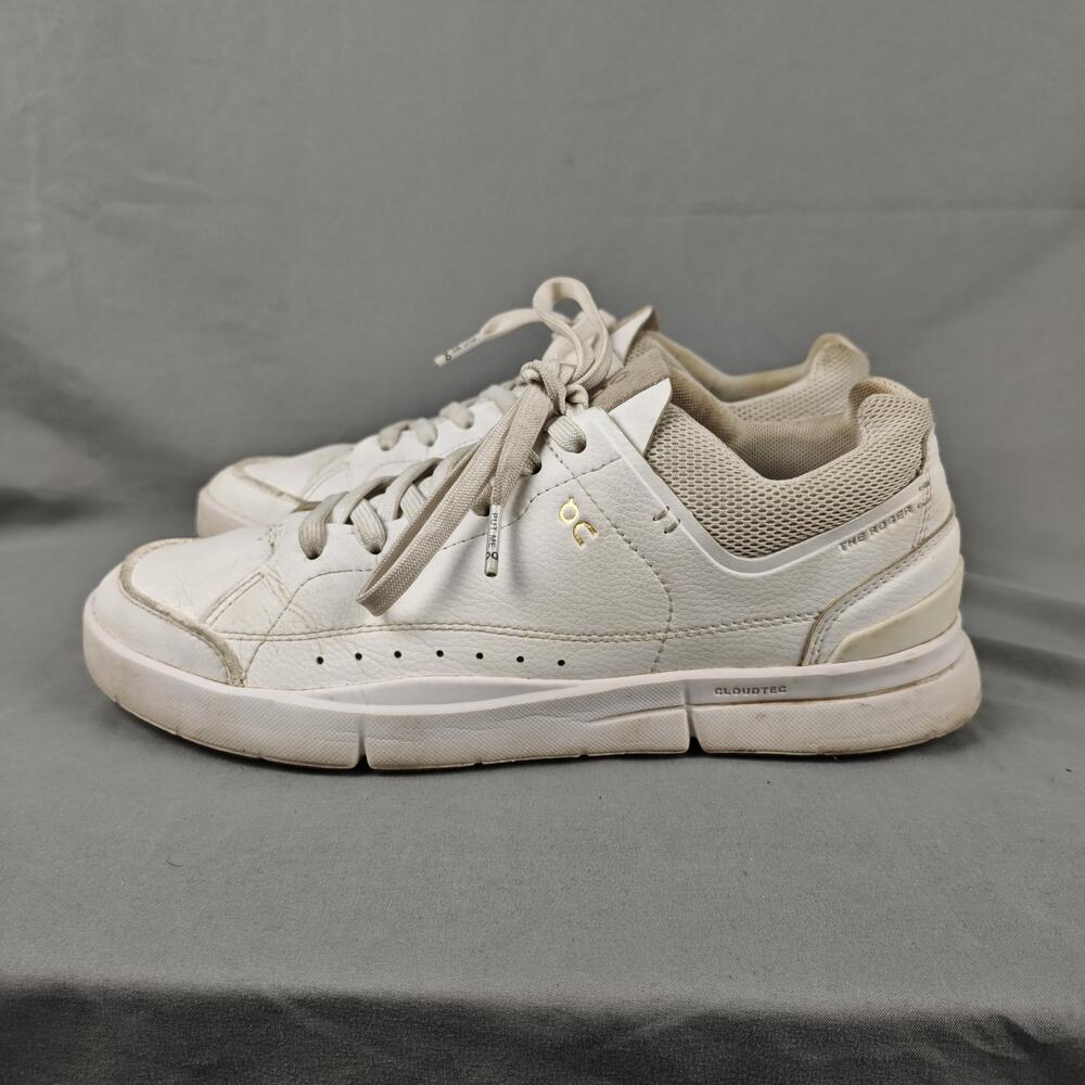 On THE ROGER Shoes Womens Size 9 White CloudTec Tennis Walking Swiss Sneakers
